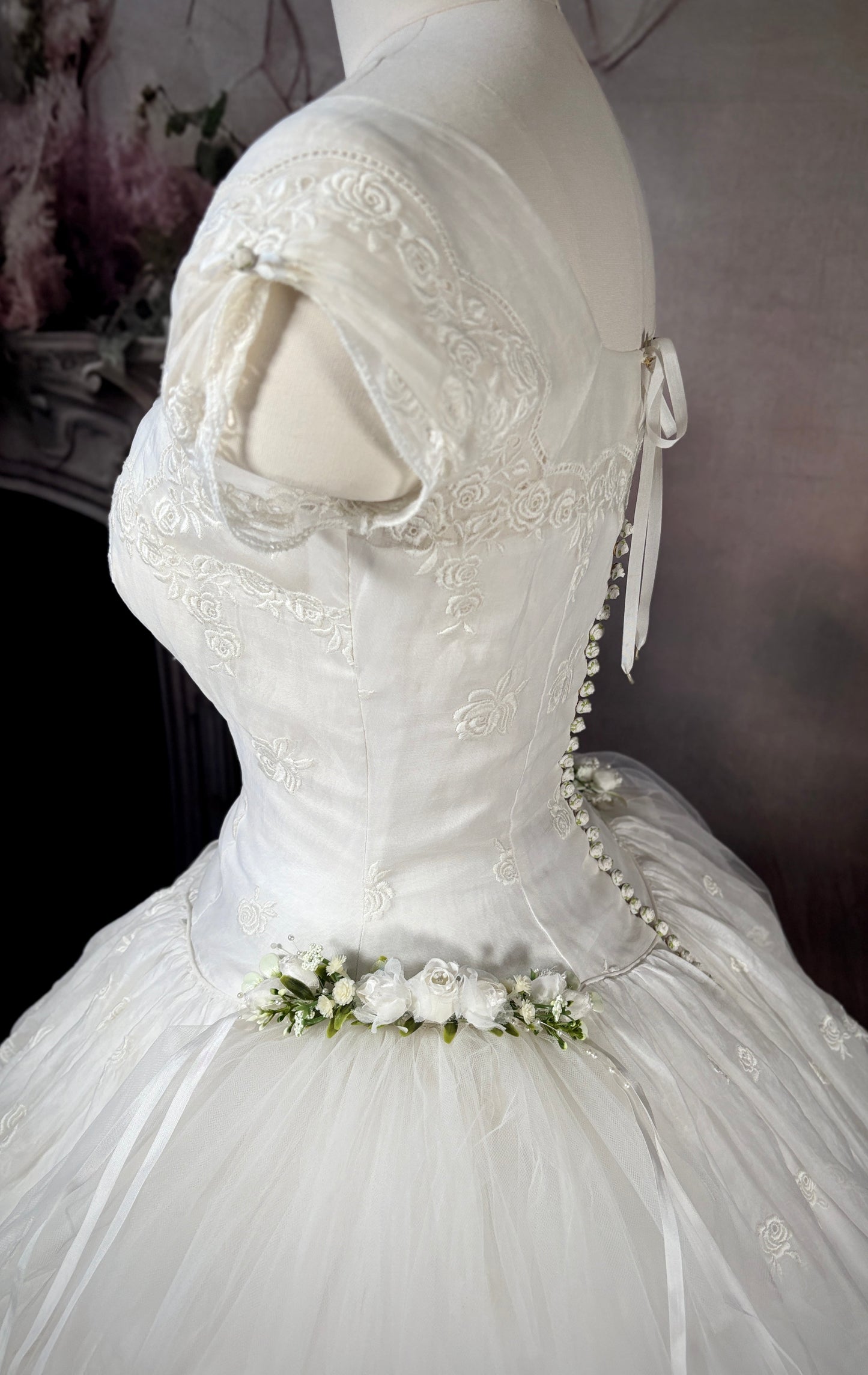 1950s Rose Embroidered Wedding Dress, w/Silk Buttons & Sweeping Train