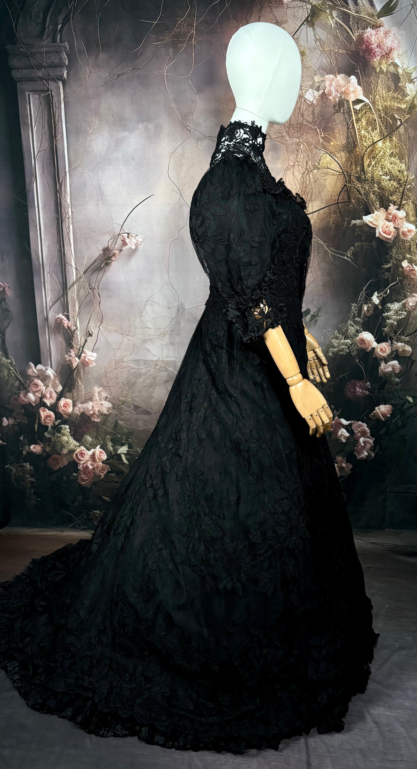 1800s Victorian Black Mourning Gown, Silk & Lace Vintage Dress Sz M/L “Museum Pc