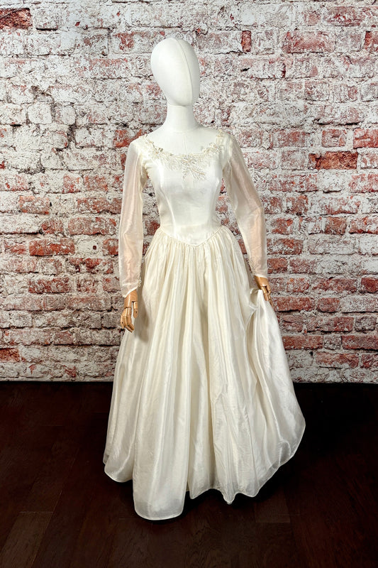 1970s Classic Silk Organza Wedding Dress